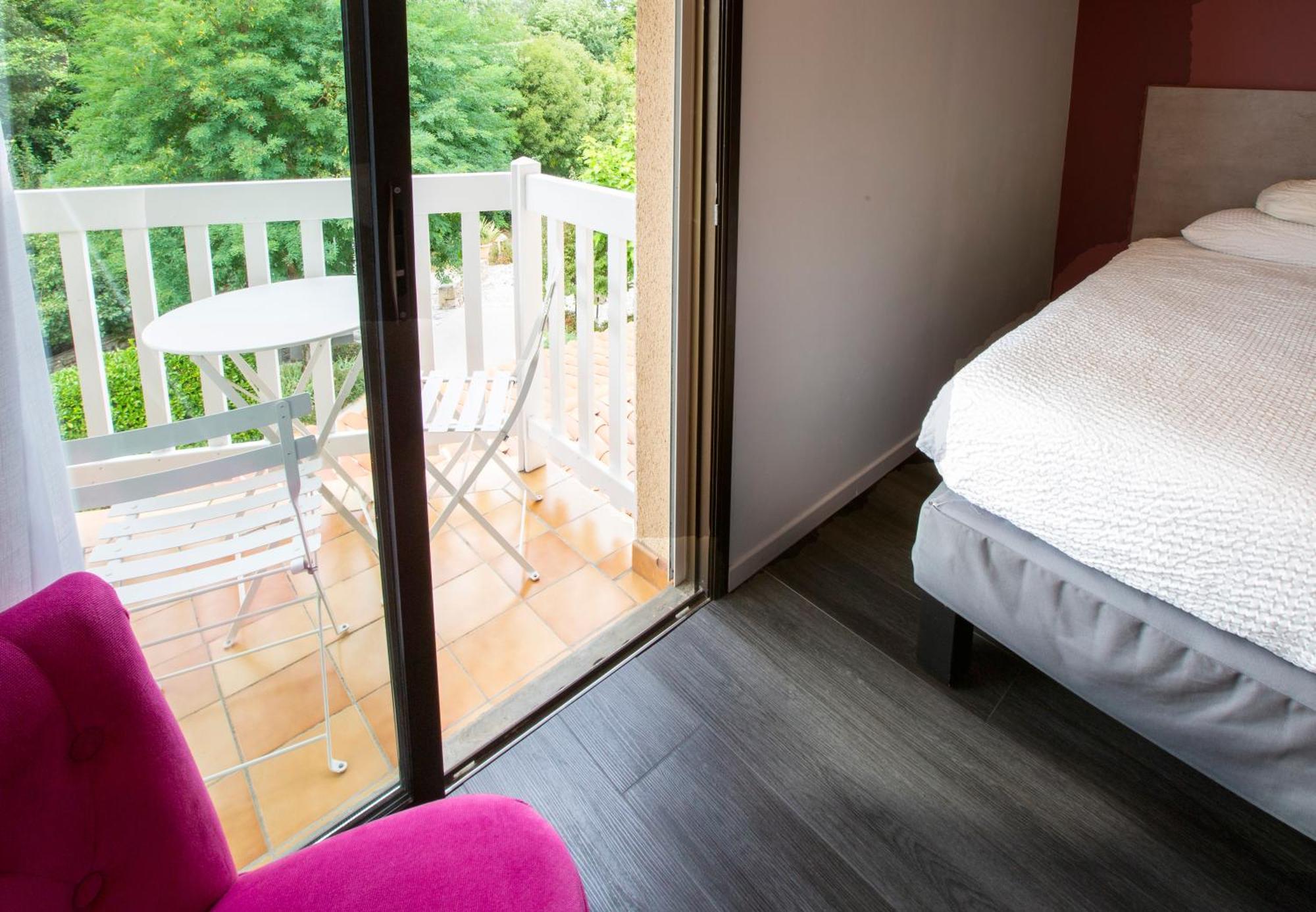 Logis Hotel - Restaurant - Spa - Le Relais De Farrou Villefranche-de-Rouergue Εξωτερικό φωτογραφία