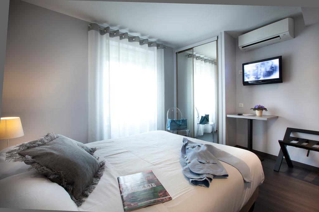 Logis Hotel - Restaurant - Spa - Le Relais De Farrou Villefranche-de-Rouergue Εξωτερικό φωτογραφία